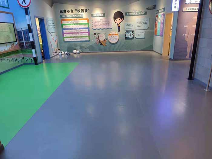 潼南区法制教育展厅纯灰色PVC地胶